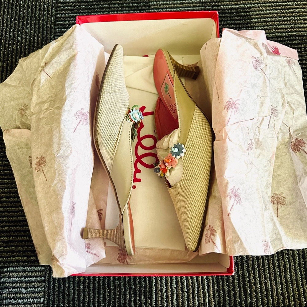 Lilly Pulitzer Natual Linen Lucky Flowers Pointed Toe Kitten Heel Mules size 6 M - Picture 13 of 15